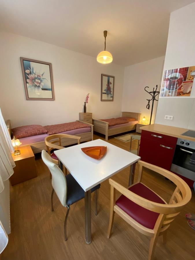 City Apartment In Nuernberg Εξωτερικό φωτογραφία